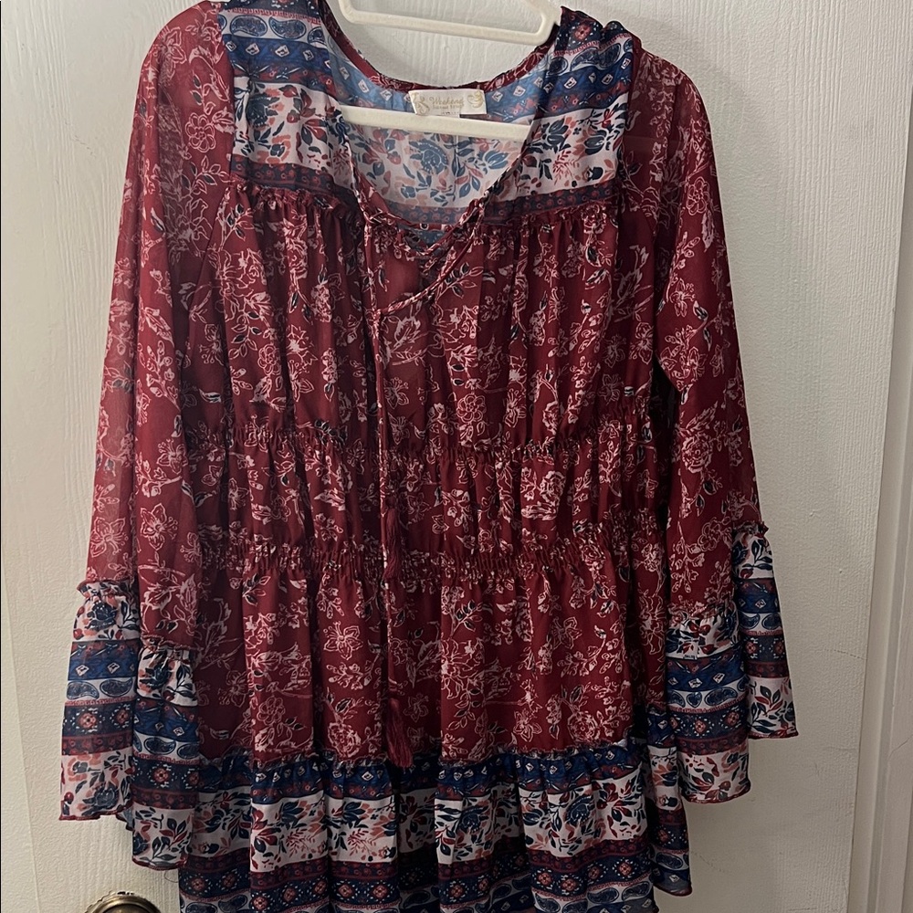 Weekend Suzanne Betro // Sheer Boho Floral top
